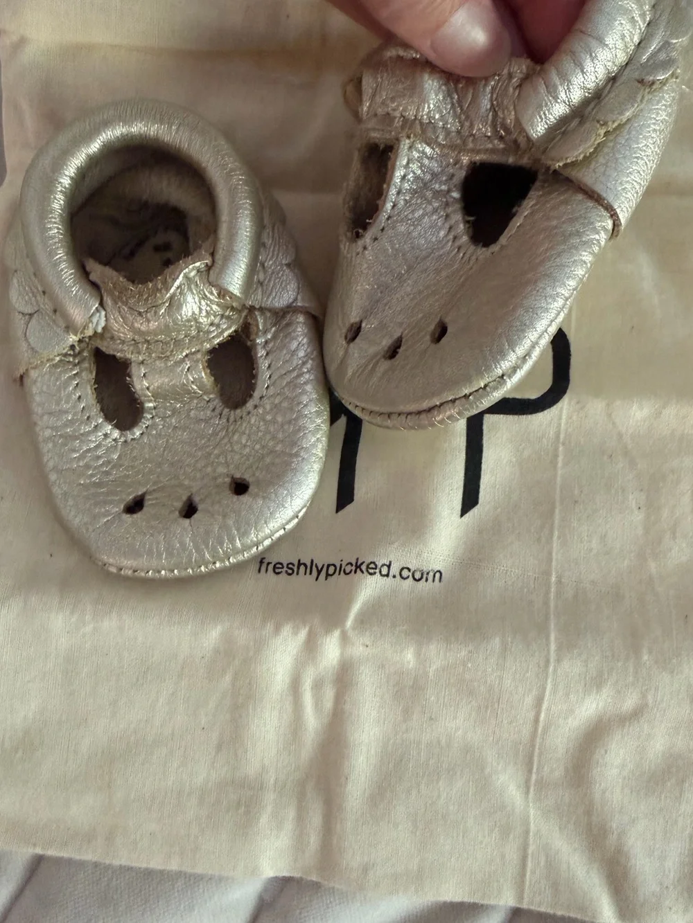 Freshly picked scallop gold Mary Jane moccs
